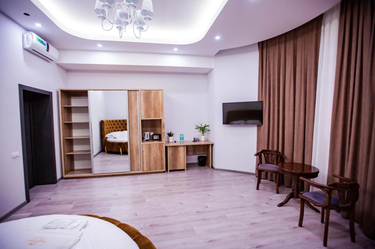 Hotel Ak Saray タシュケント エクステリア 写真