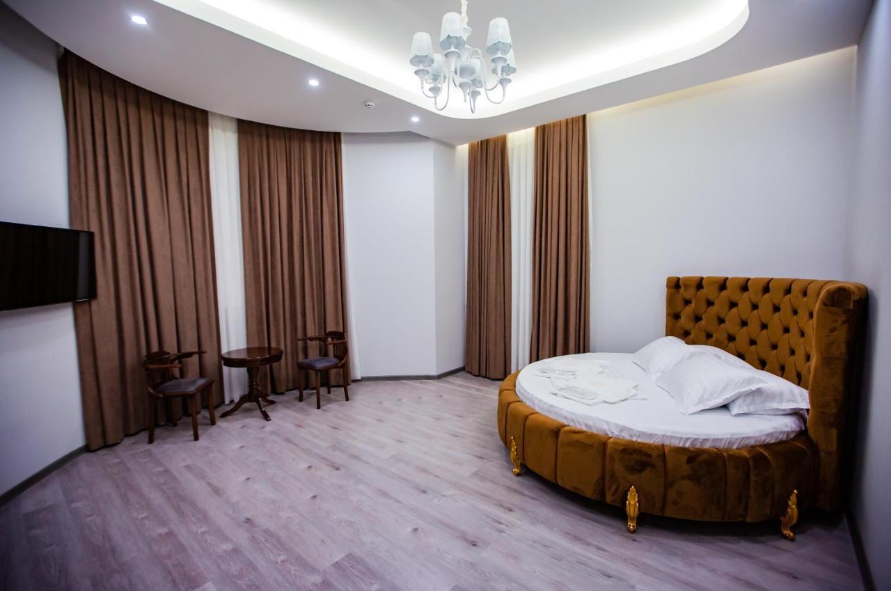 Hotel Ak Saray タシュケント エクステリア 写真